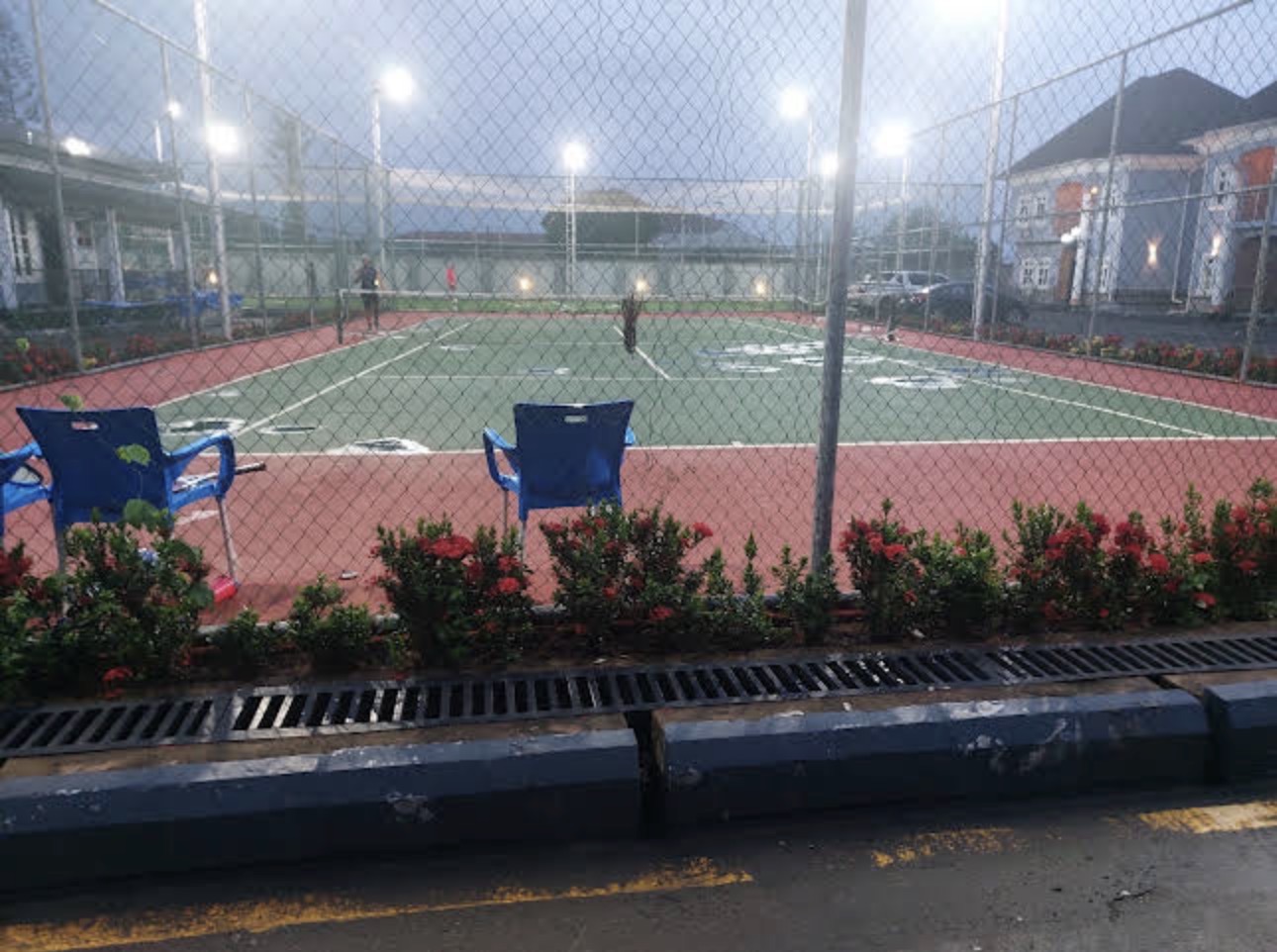 Monaliza Tennis Club court
